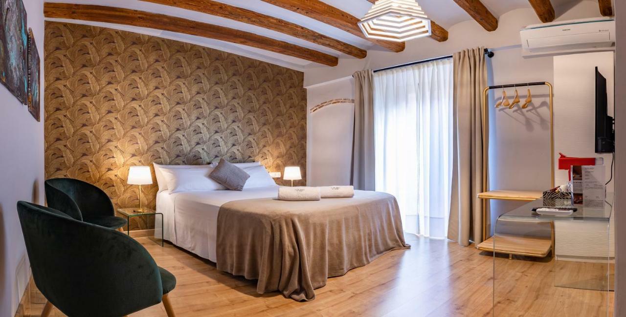 فندق El Palauet Del Priorat كورنووديلا المظهر الخارجي الصورة