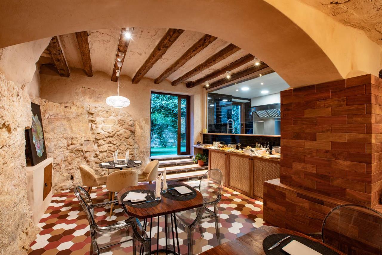 فندق El Palauet Del Priorat كورنووديلا المظهر الخارجي الصورة